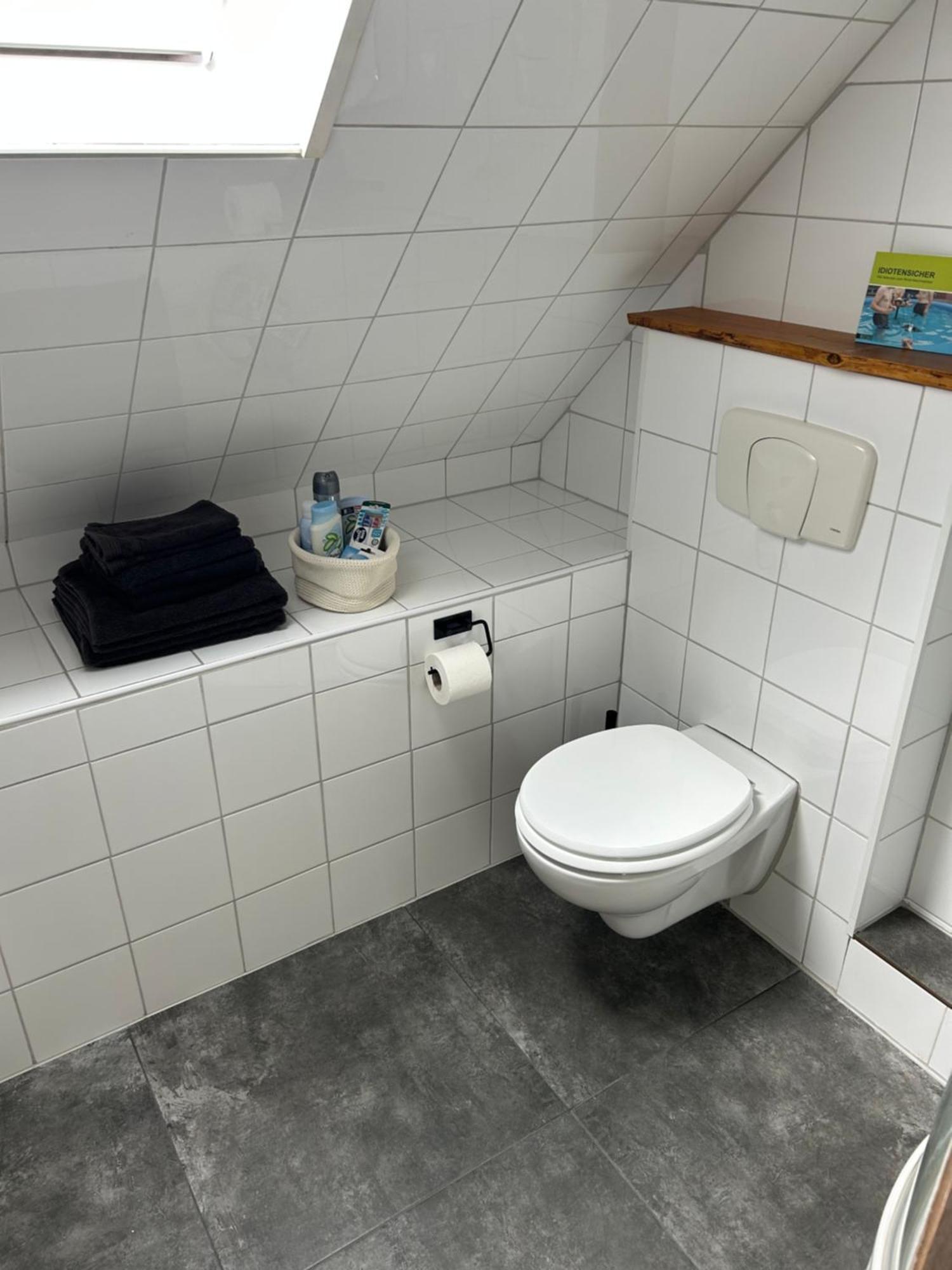 Gemuetliches Privates Apartment Oberhausen  Eksteriør billede